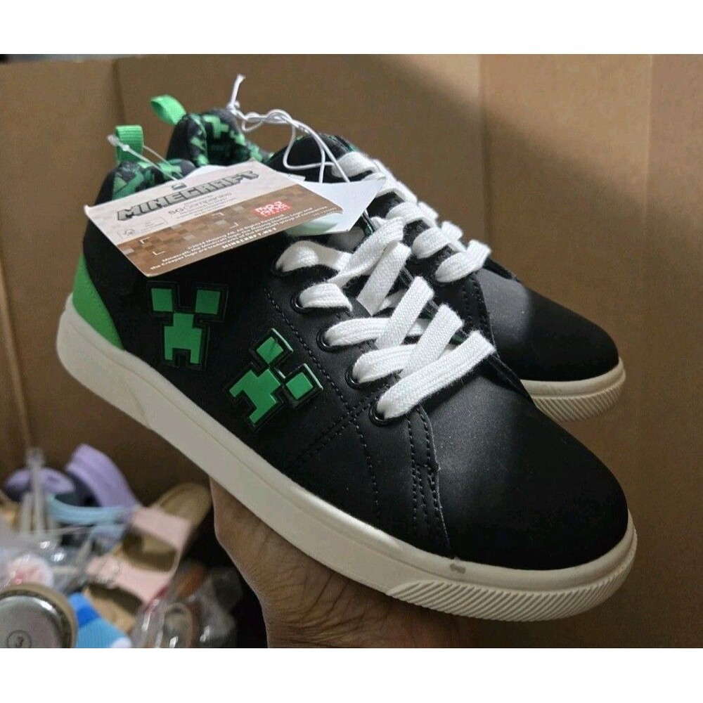 Kids' Minecraft Court Shoes Youth Black And Green Creeper Low Top Sneaker Size 1 - Picture 5 of 5